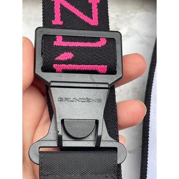 Grundéns Neptune bib overalls. Size medium - Picture 7 of 13